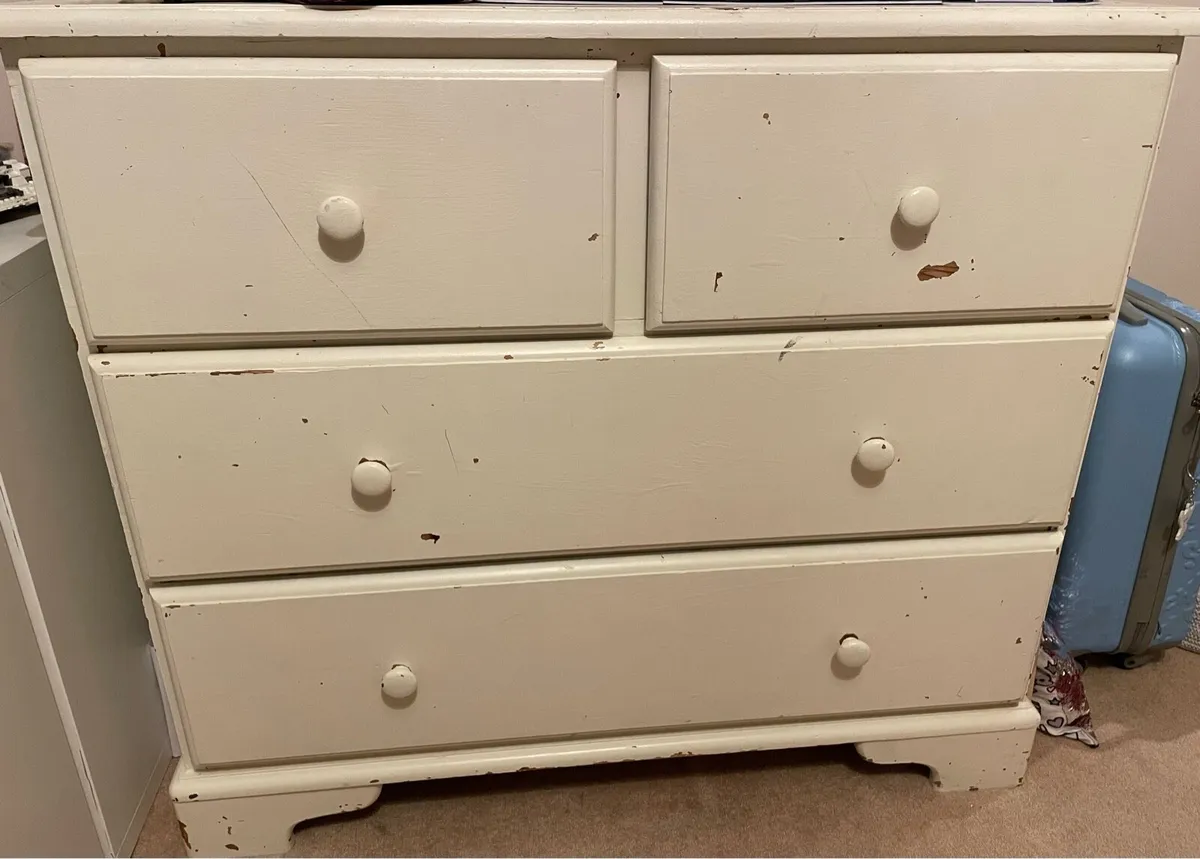 Chest of drawers and lockers - Image 1
