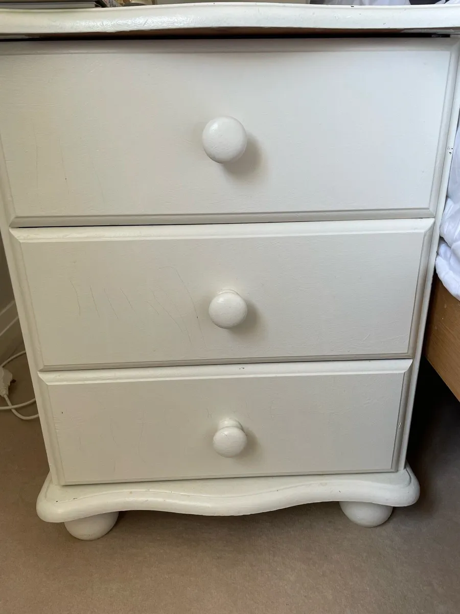 Chest of drawers and lockers - Image 2