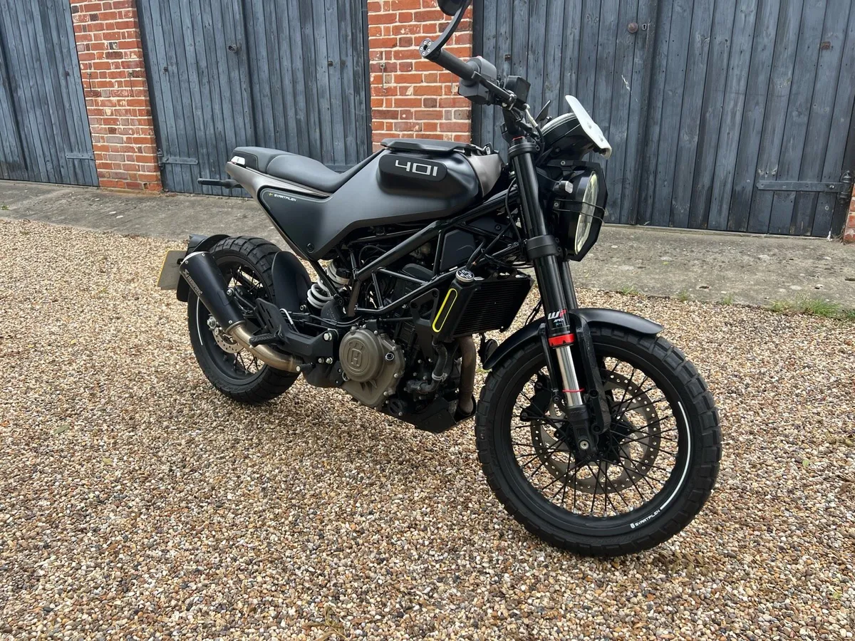 Husqvarna svartpilen 401 - Image 1