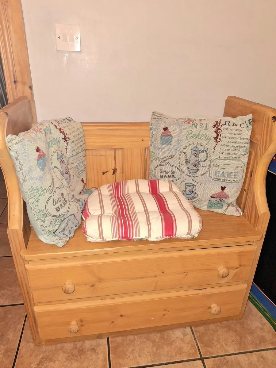 Monks Bench - Image 2