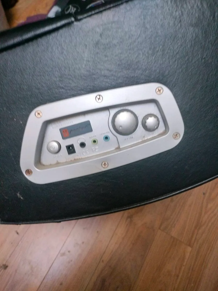 X Rocker Gaming chair. Great condition, sold as se - Image 2