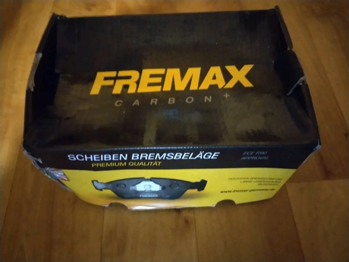 BMW 3 Series- E90 Brake Pads- Front - Image 1