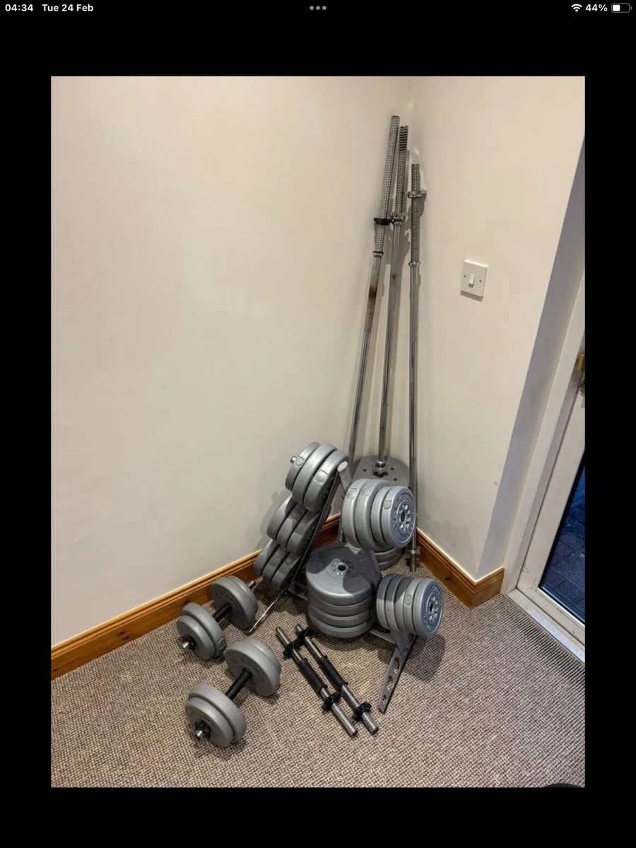 Gym equipment - Image 1