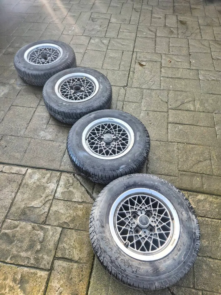 Ford Sierra parts - Image 3