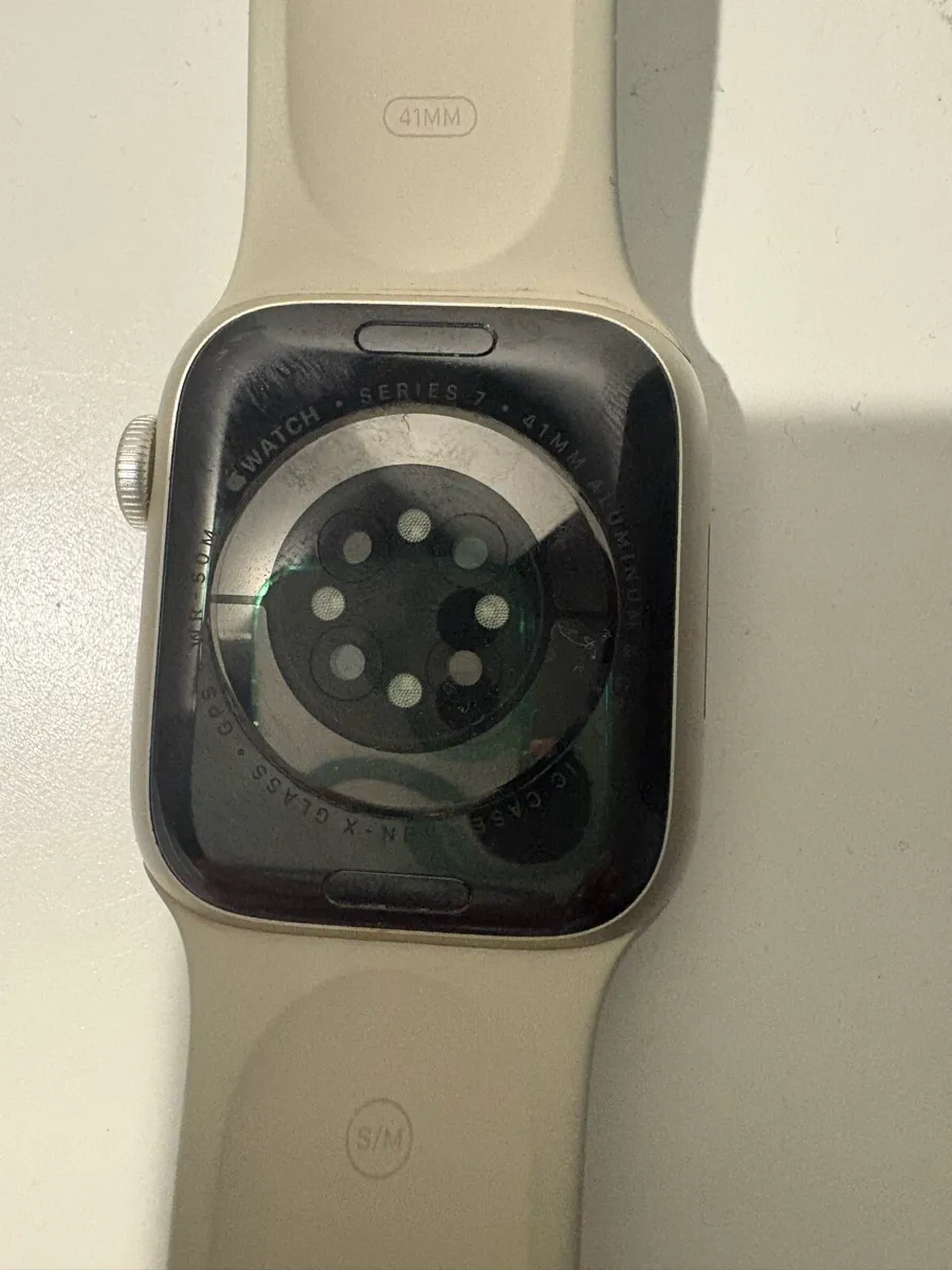 ⌚ Apple Watch Series 7 – 41mm – Good Condition - Image 3