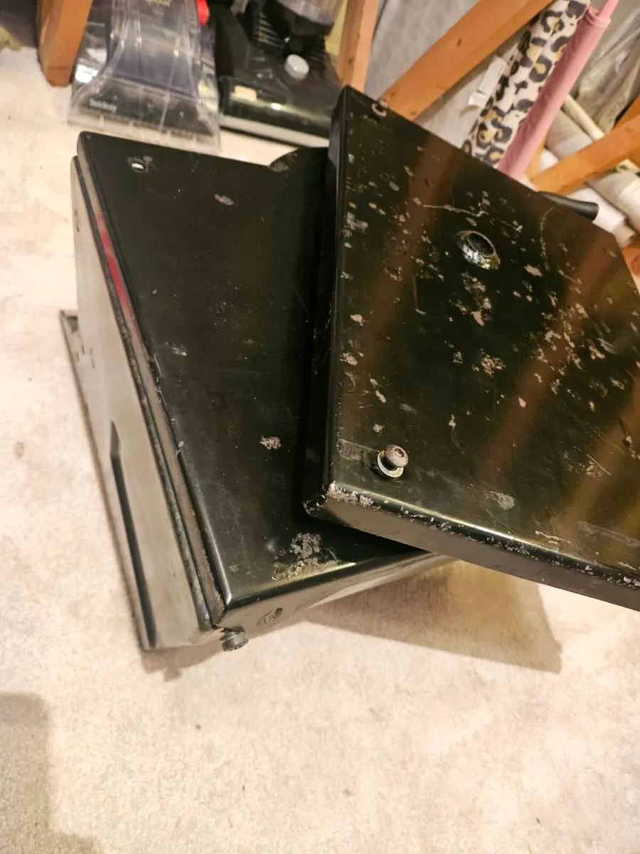 Camper seat base - Image 2