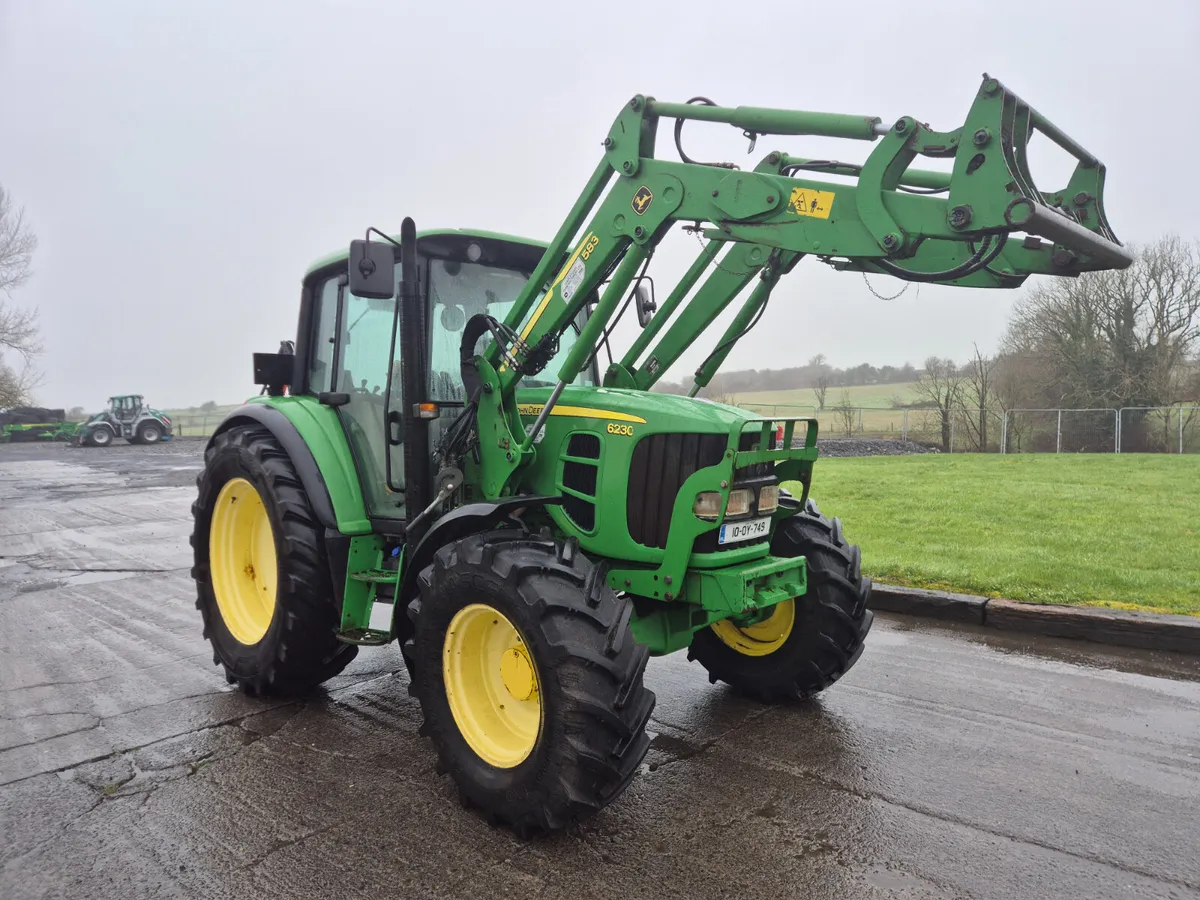 John Deere 6230 2010 - Image 1