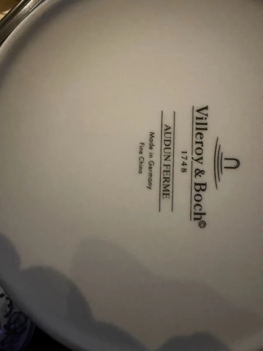 Vileroy and Boch Audun coffee pot - Image 3