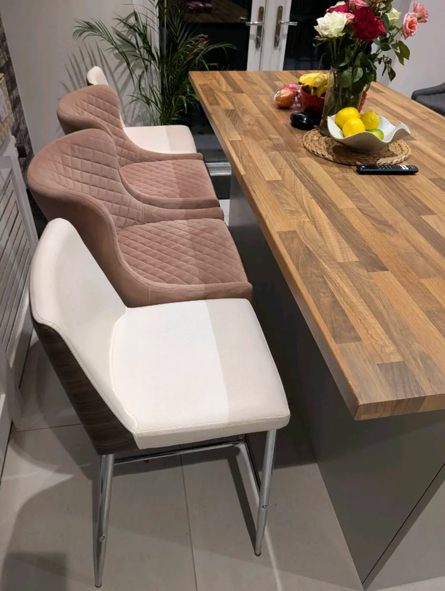 Kitchen Island sale Immaculate Condition - Image 3