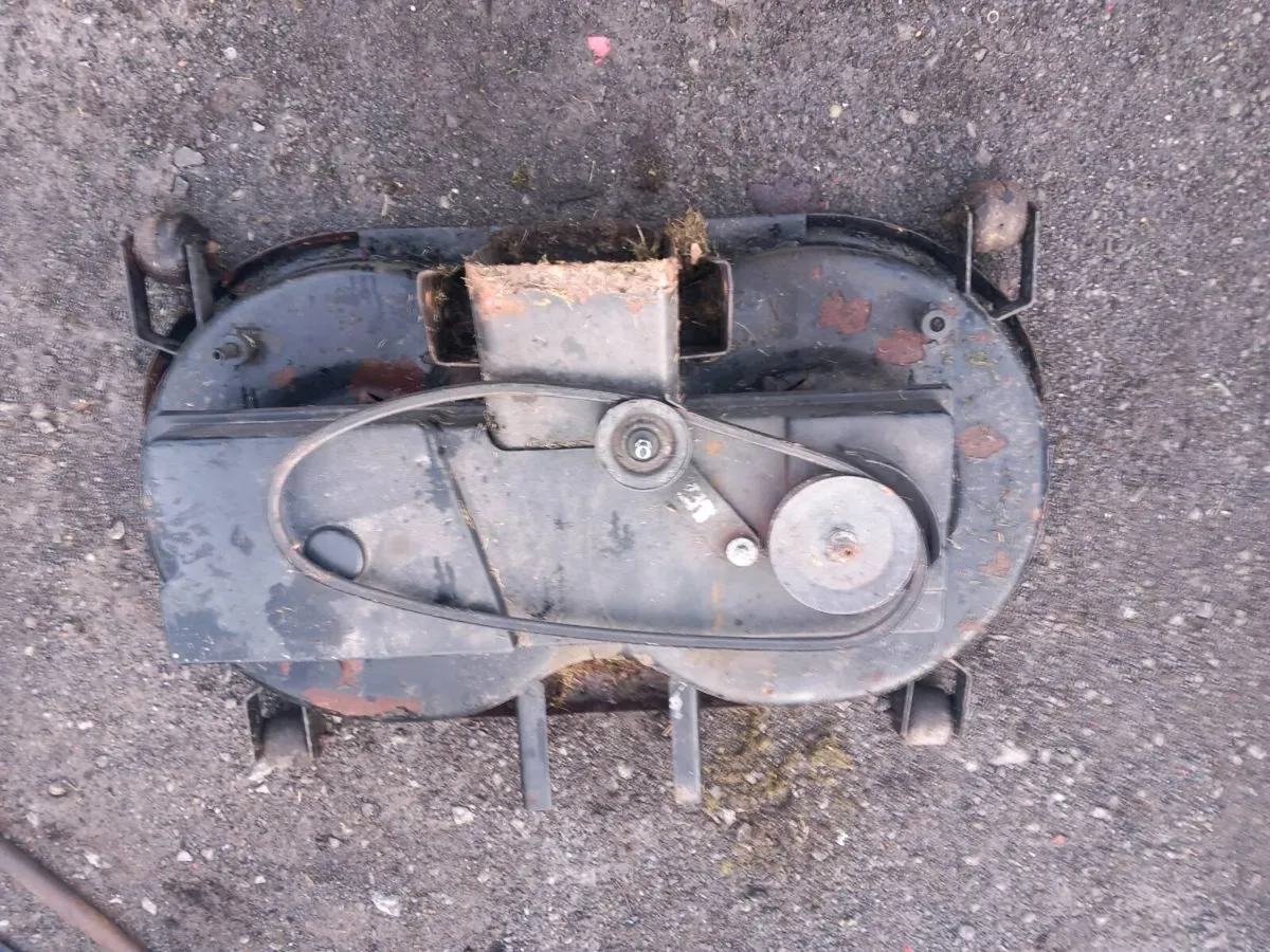 Lawnboss/ags 40inch deck for sale - Image 3