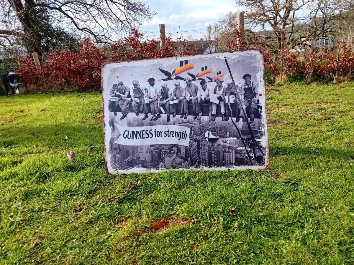 Guinness New York Skyline - Image 3