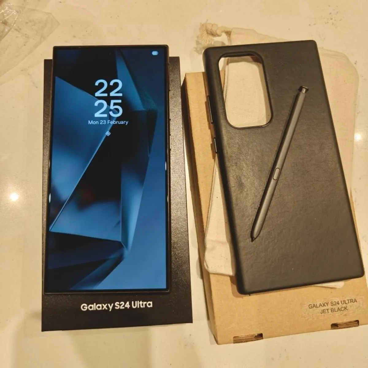 Samsung S24 Ultra - Titanium Black - Image 3