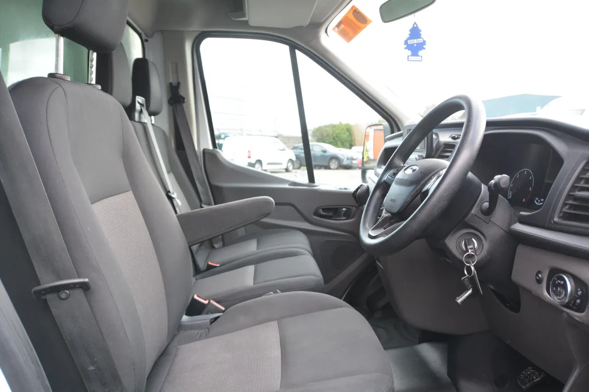 Ford Transit Custom 2022 - Image 3