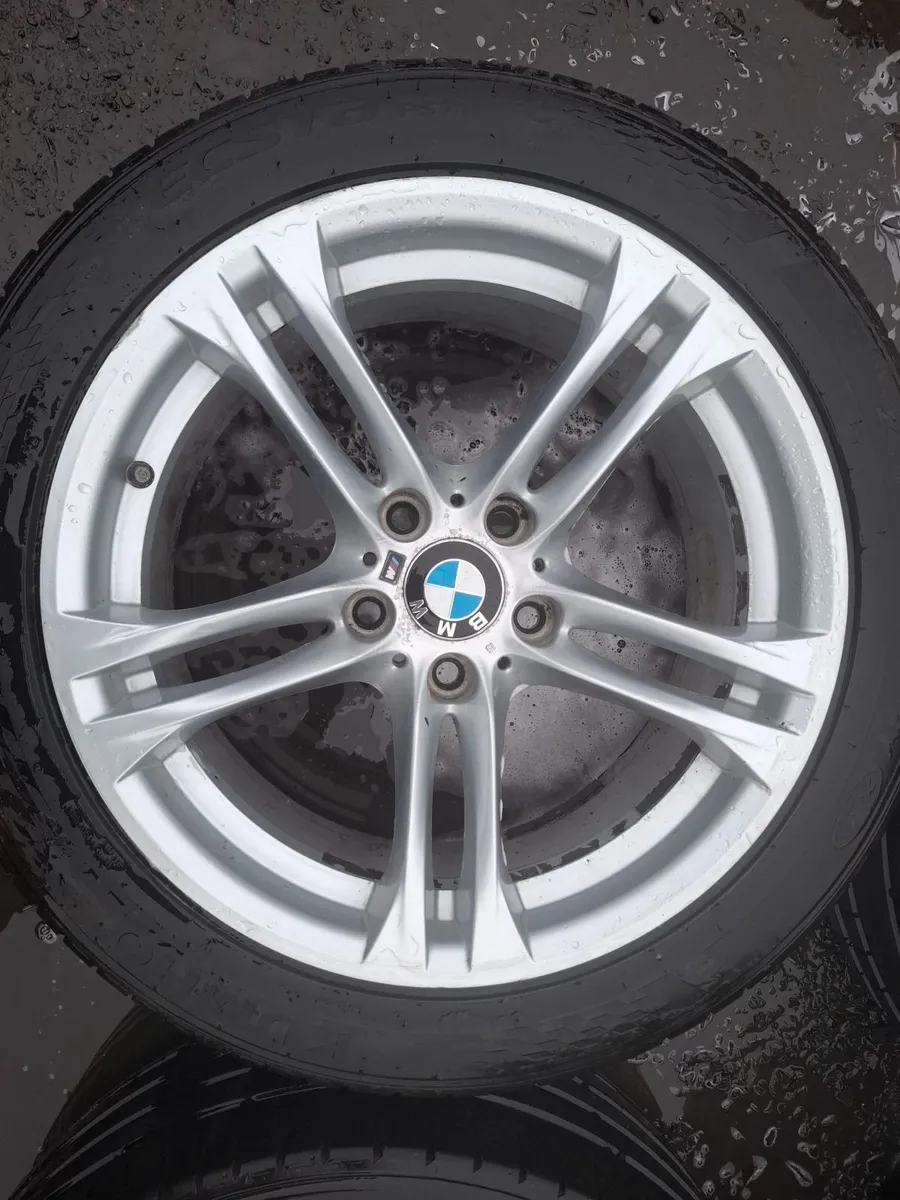 18" Genuine Bmw 5 Series F10 M Sport Alloys with t - Image 1