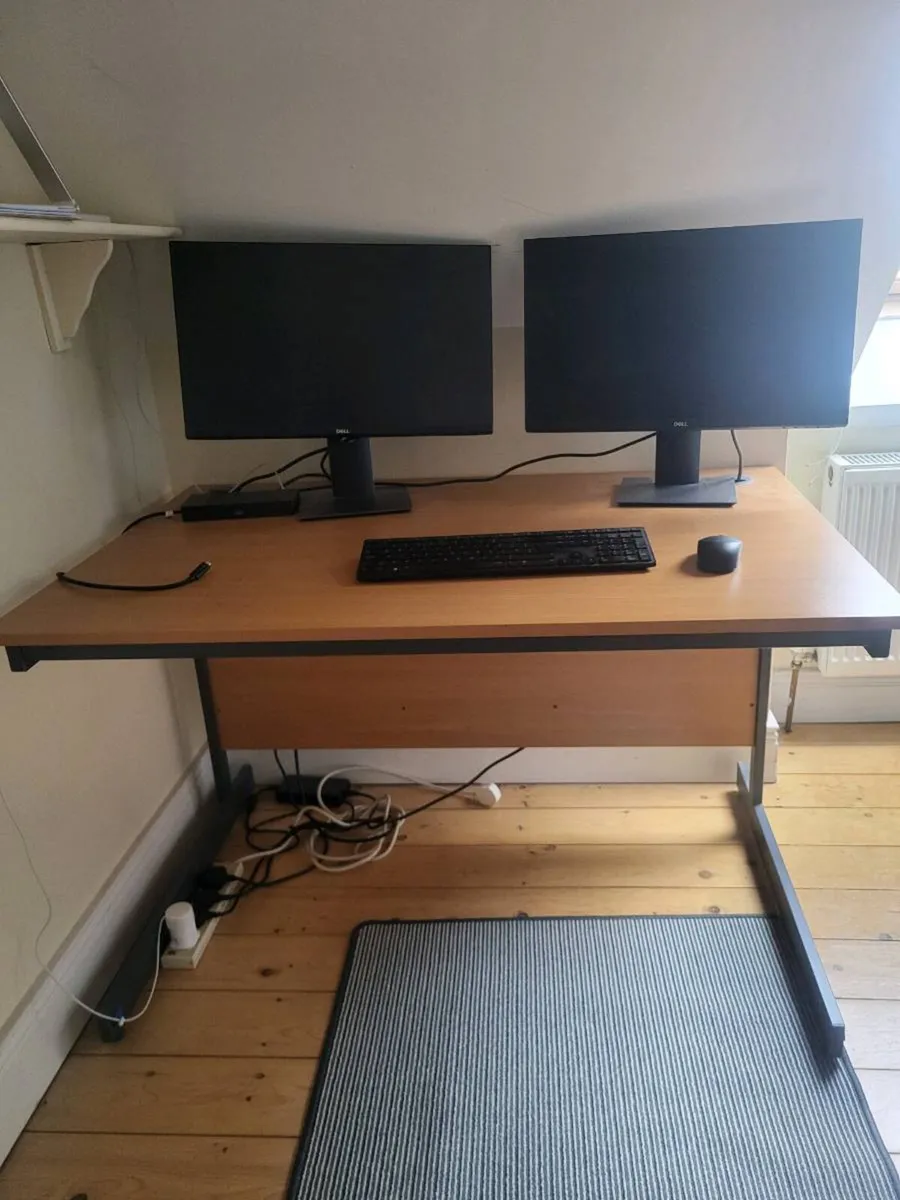 Home office desk - Image 1