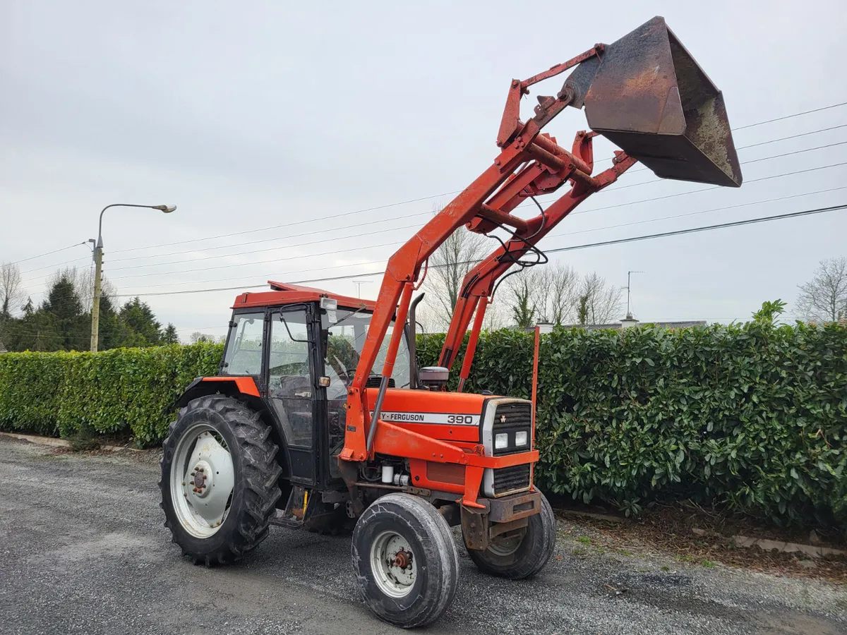 Massey Ferguson 390 - Image 1