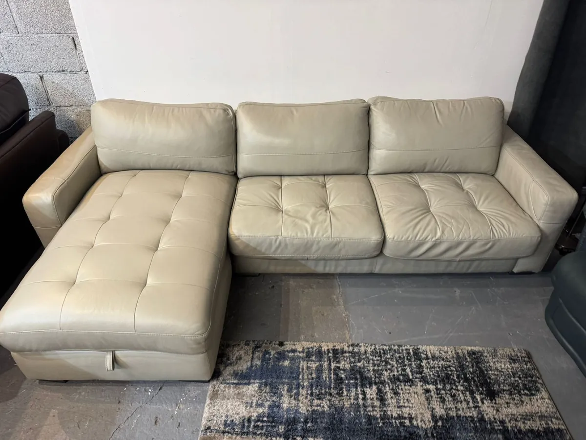 Sleek Light Grey Leather Corner Sofa - Image 4