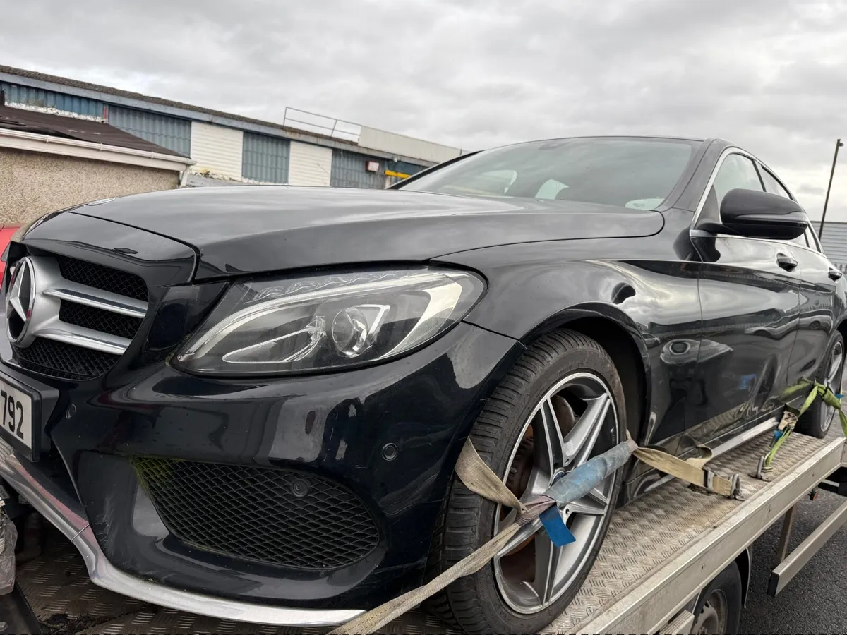 Mercedes c300H - Image 3