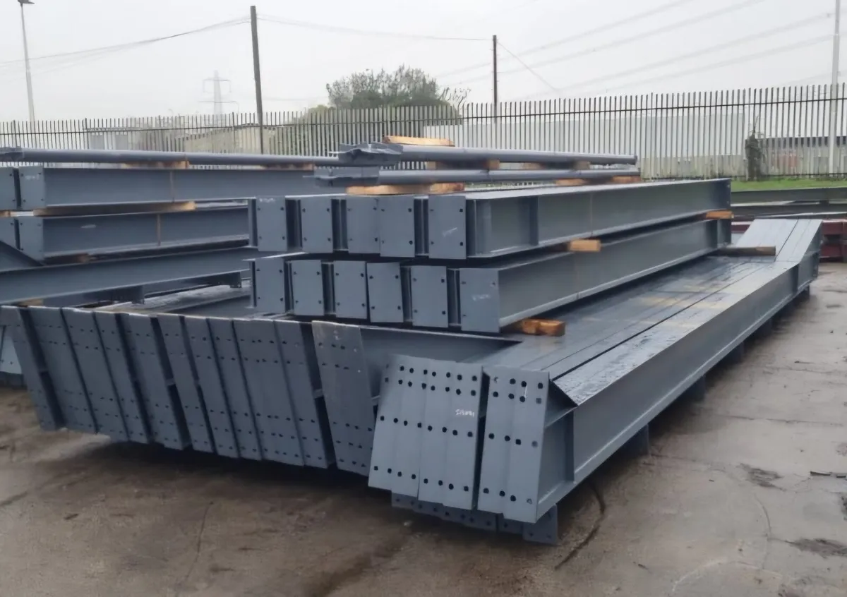 200ft x 60ft 22ft eves new shed - Image 1