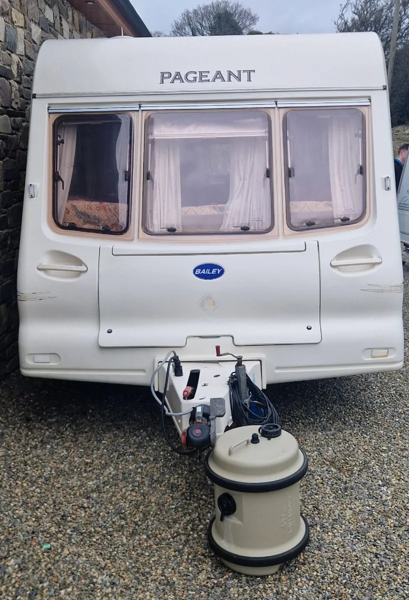 Bailey Pageant Moselle - Image 2