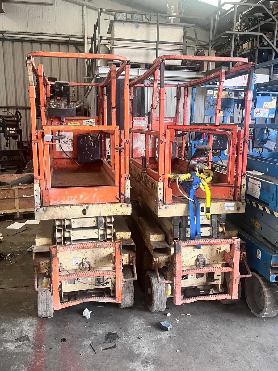 Genie GS2032 & JLG - Image 4