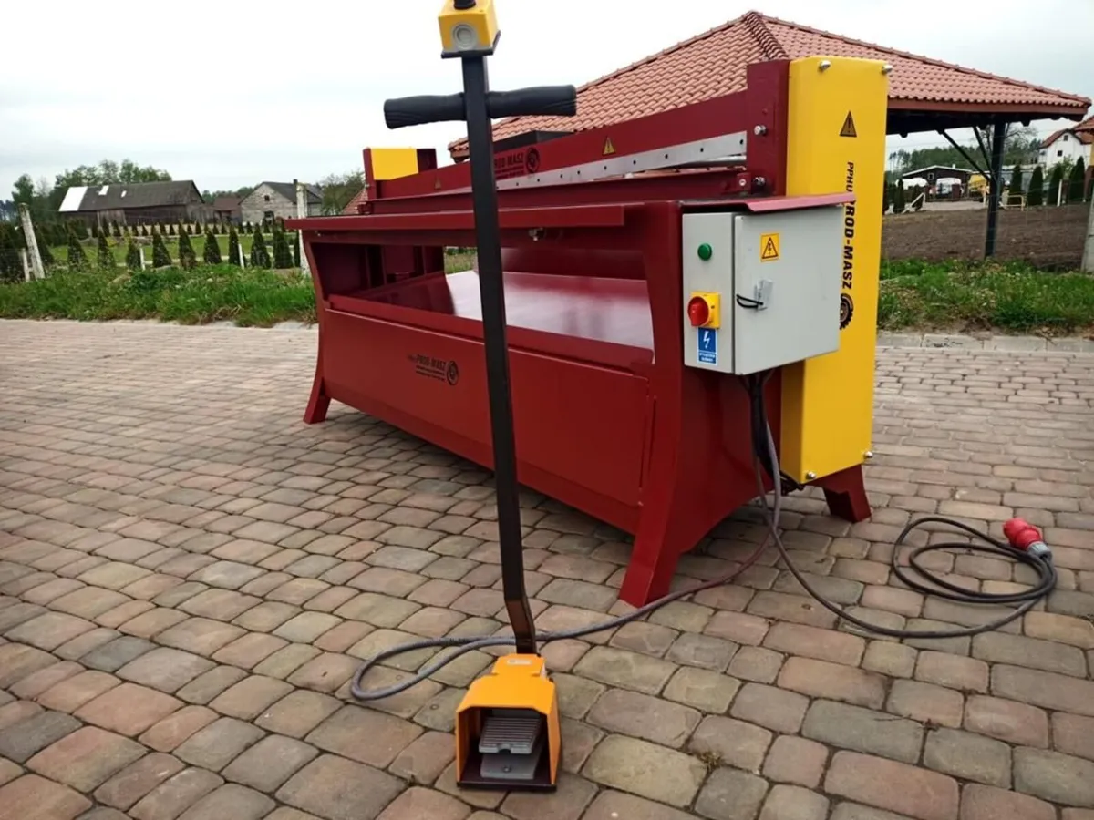 2m hydraulic sheet metal guillotine GLTH-2050/1.2 - Image 2