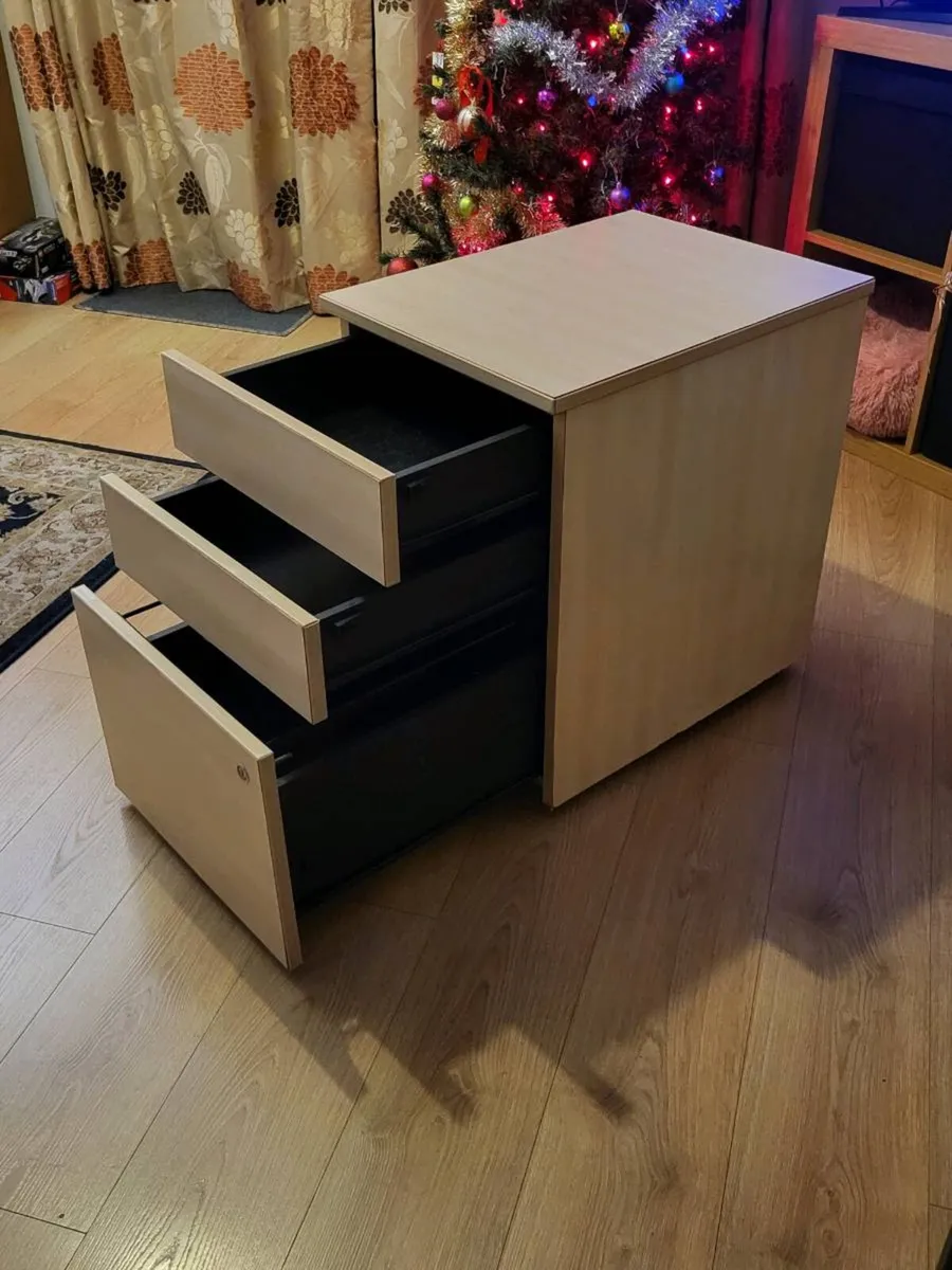 Chest of Drawers on The Wheels - Image 1