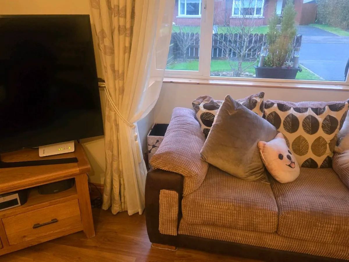 Corner couch - Image 4