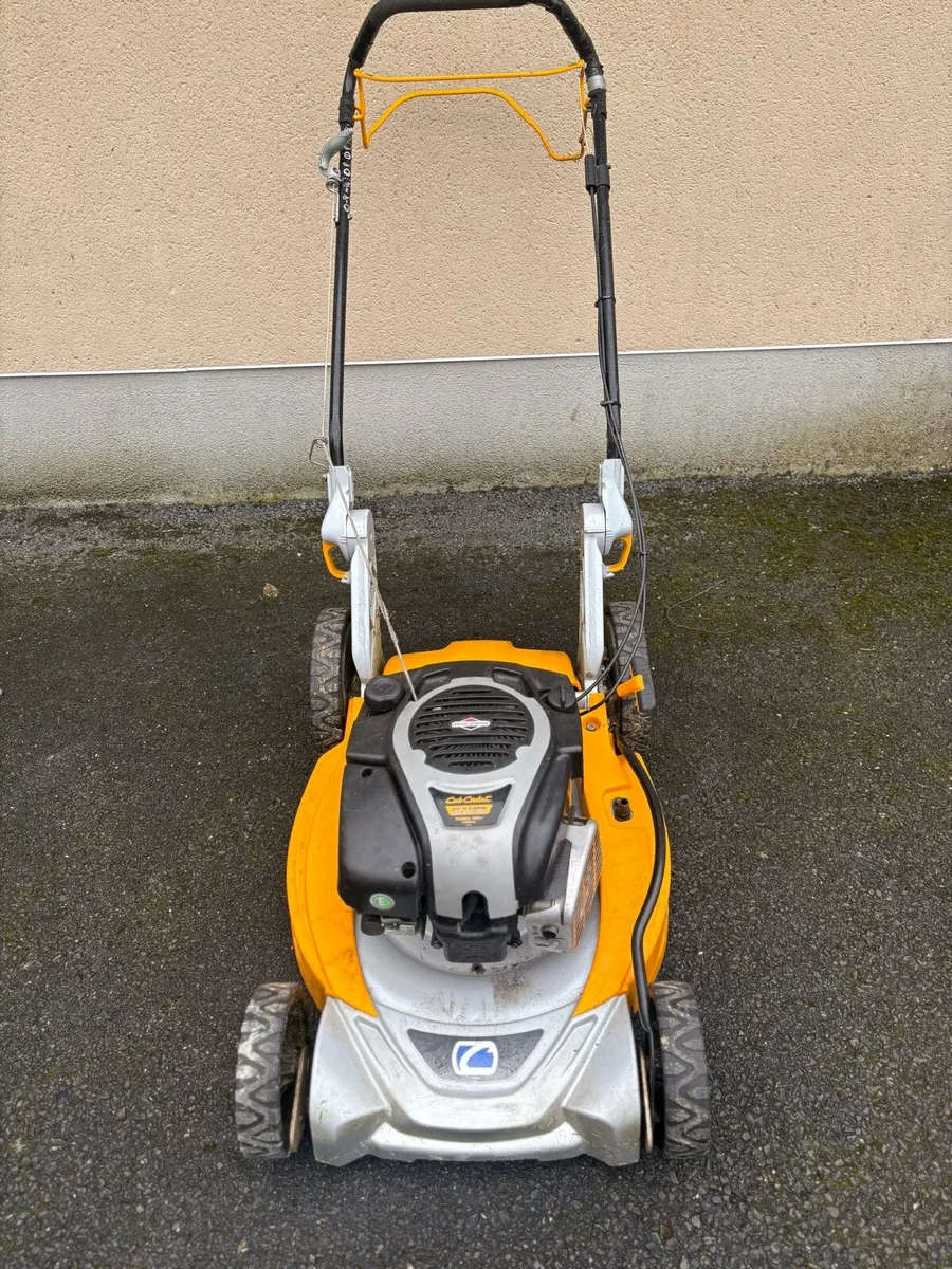 Club Cadet Lawn mower 18 “ lawnmower - Image 3