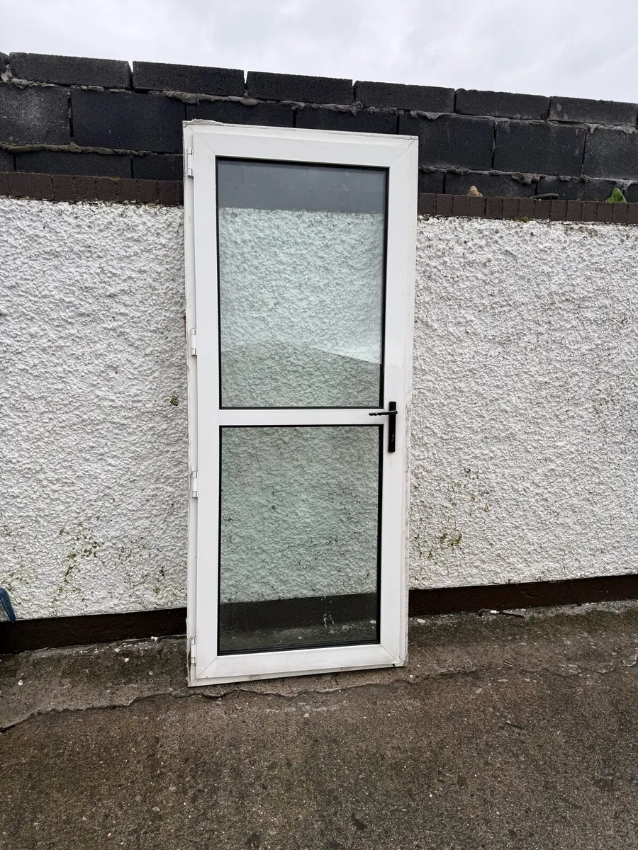 Pvc, Back door - Image 2