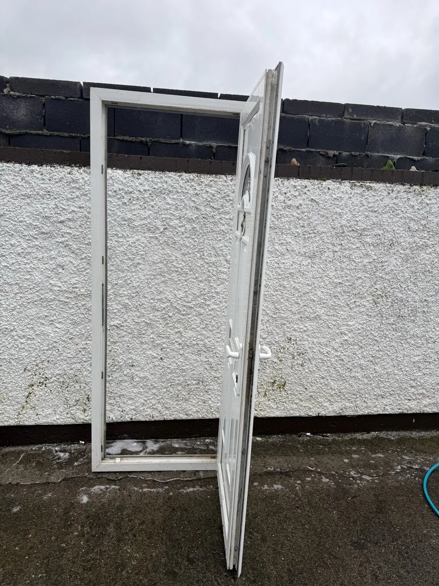 Pvc front door - Image 4