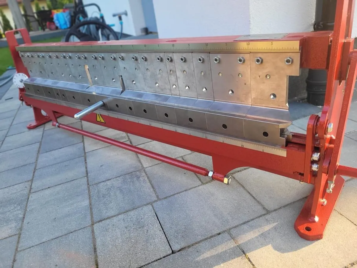 Segmented sheet metal folder 1,25m box and pan - Image 1