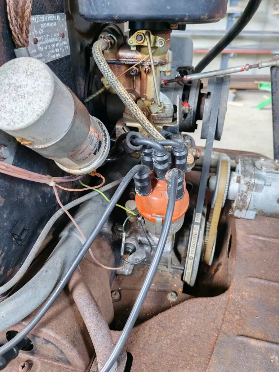 VW three cylinder engine - Image 2