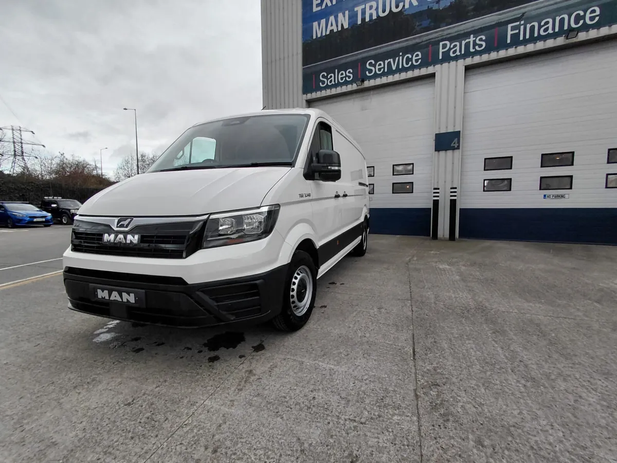 TGE 3.140 MWB PANEL VAN IN STOCK. - Image 3