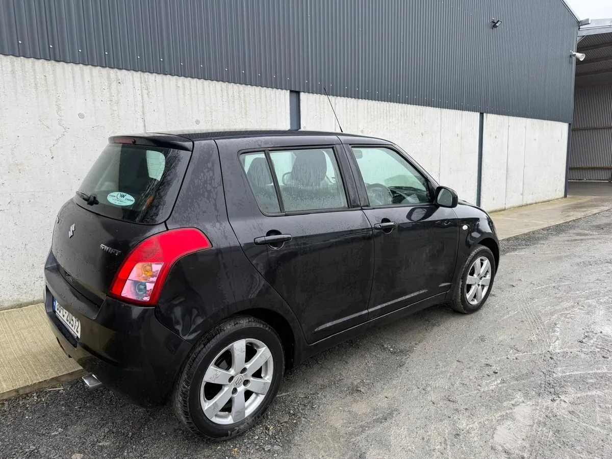 2008 Suzuki Swift - Image 3