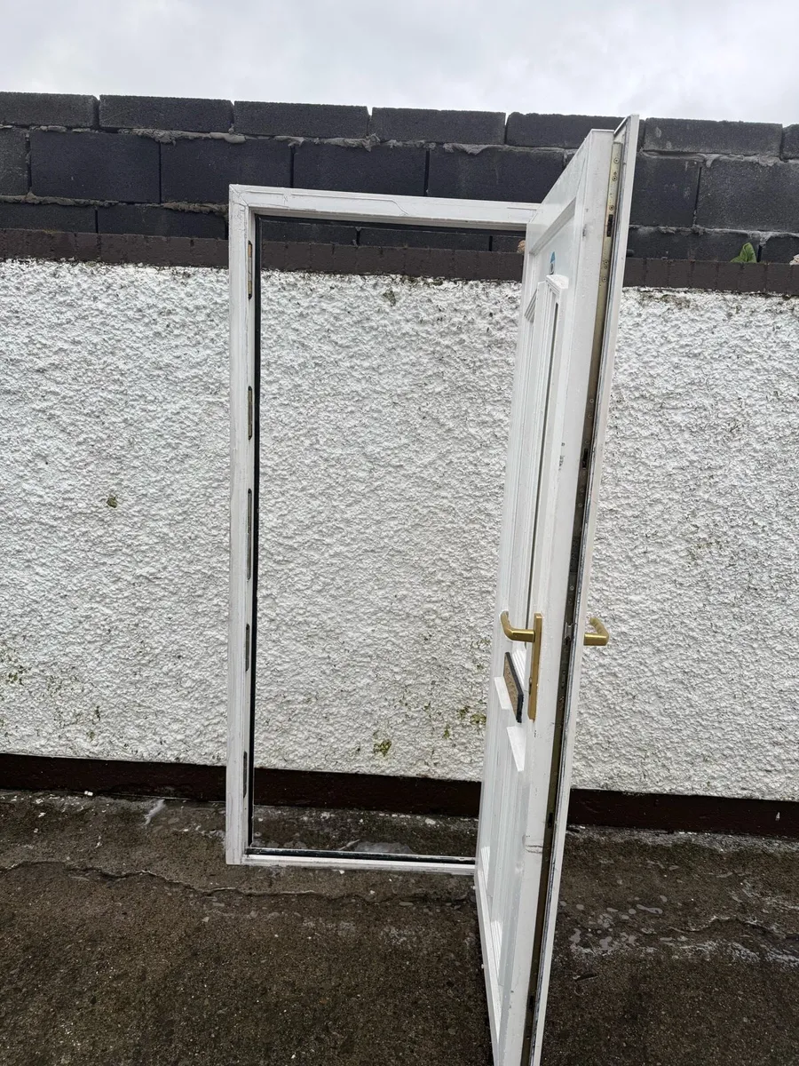 Pvc front door - Image 4