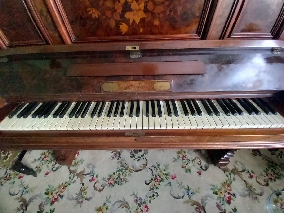 Piano - Image 2