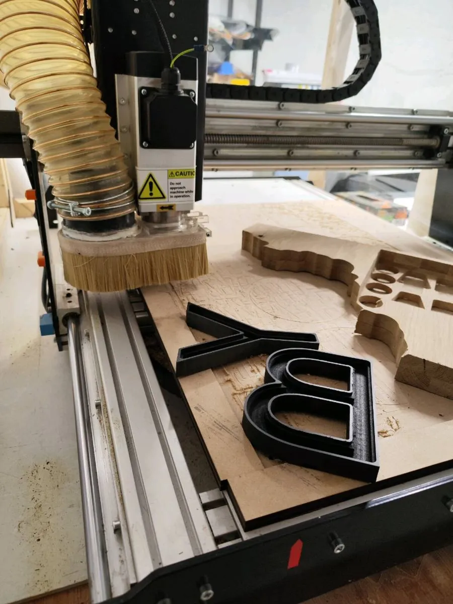 CNC router machine extractor unit setup - Image 1