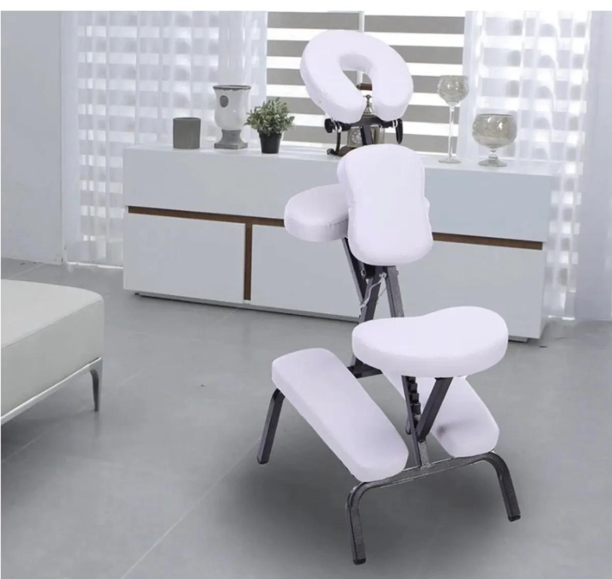 Beauty Salon Massage Chair Adjustable Portable NEW - Image 1