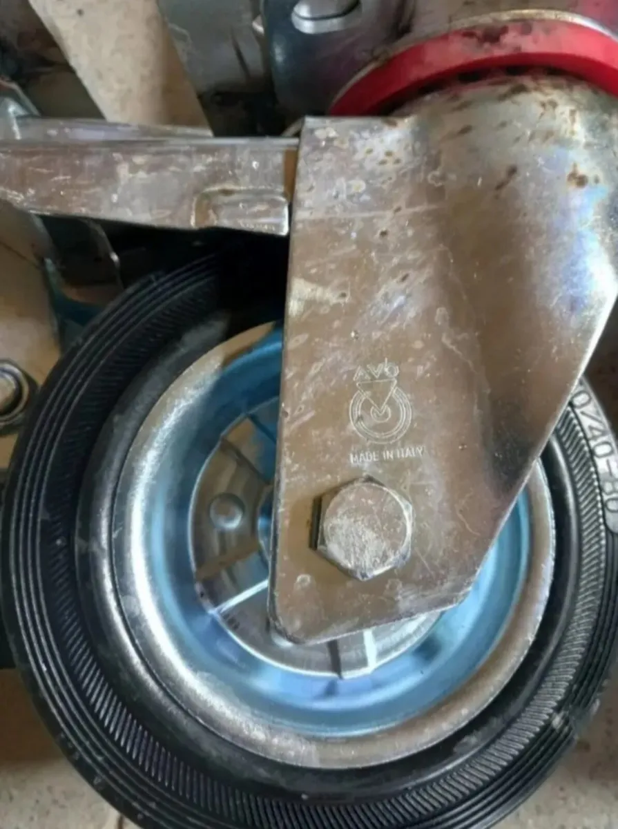 Scaffolding Wheels - Image 2