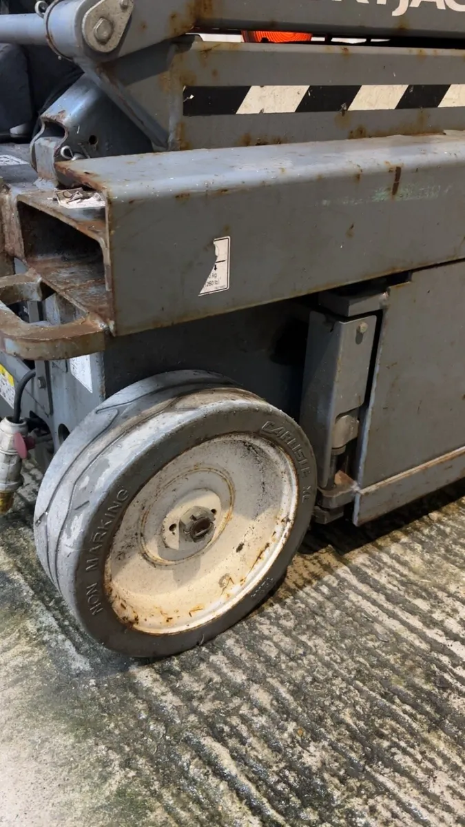 Skyjack 3219 Scissor lift - Image 4