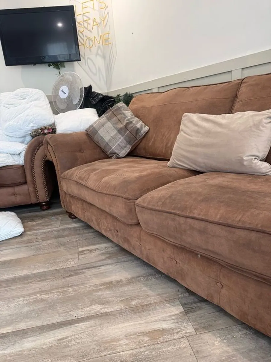 3 seater and armchair - Image 3