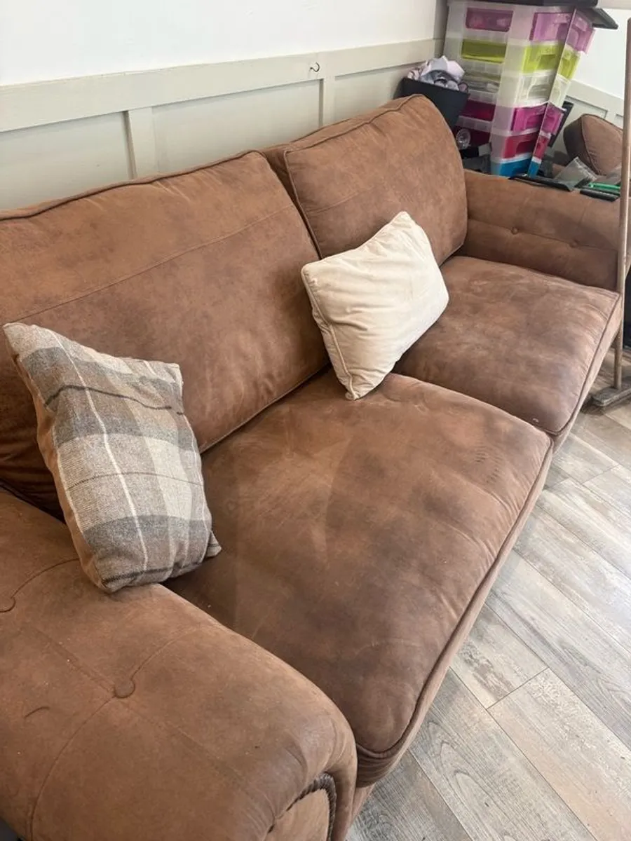 3 seater and armchair - Image 4
