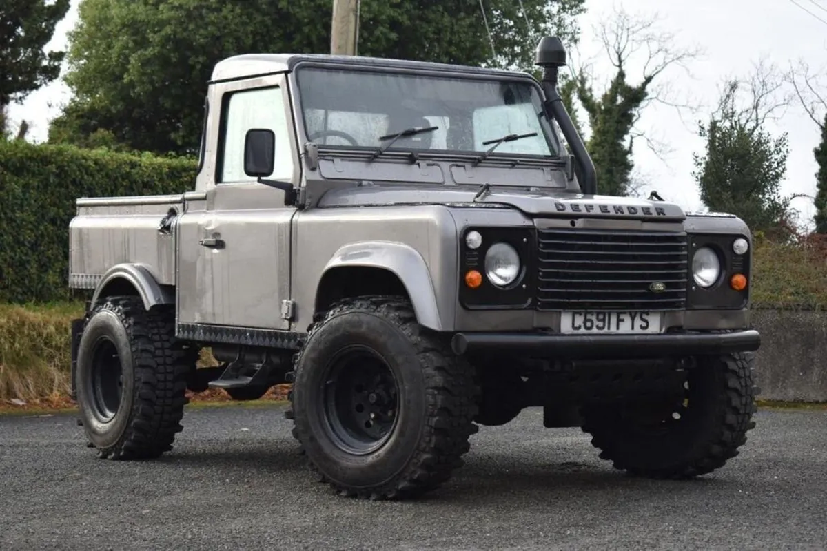 Land Rover Defender 110 1985 VRT/NCT Exempt - Image 1