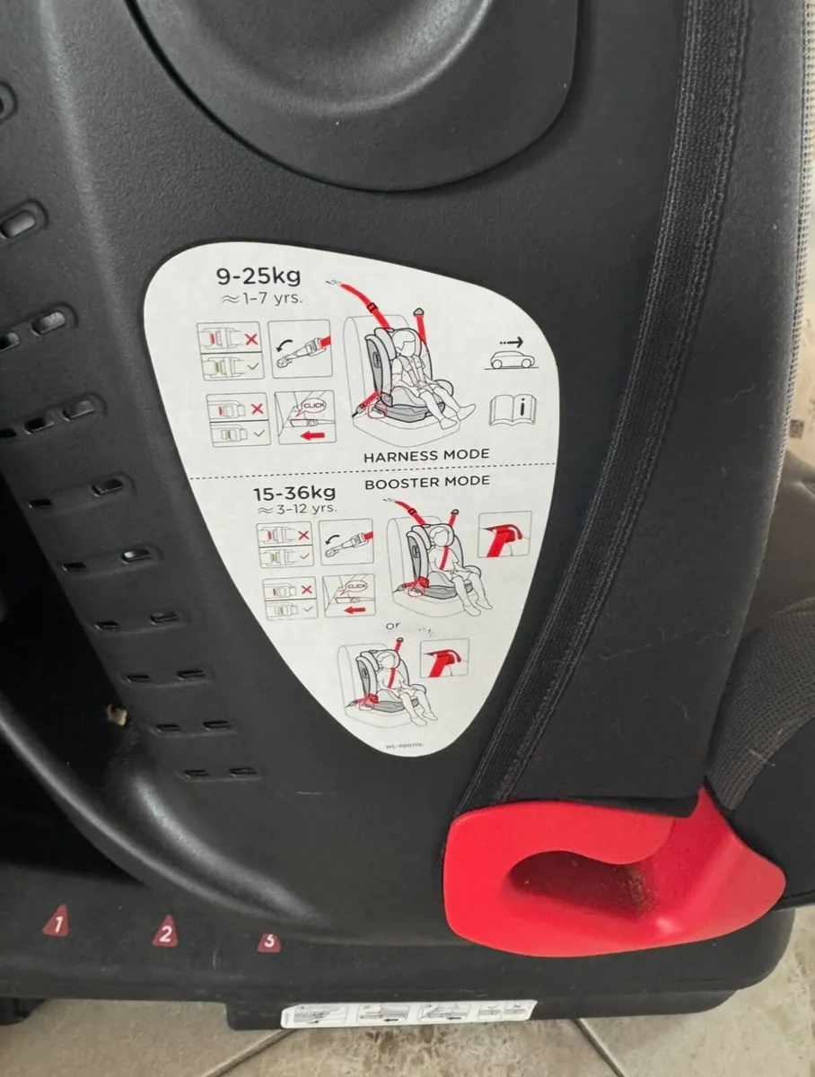 Joie car seat - Image 4