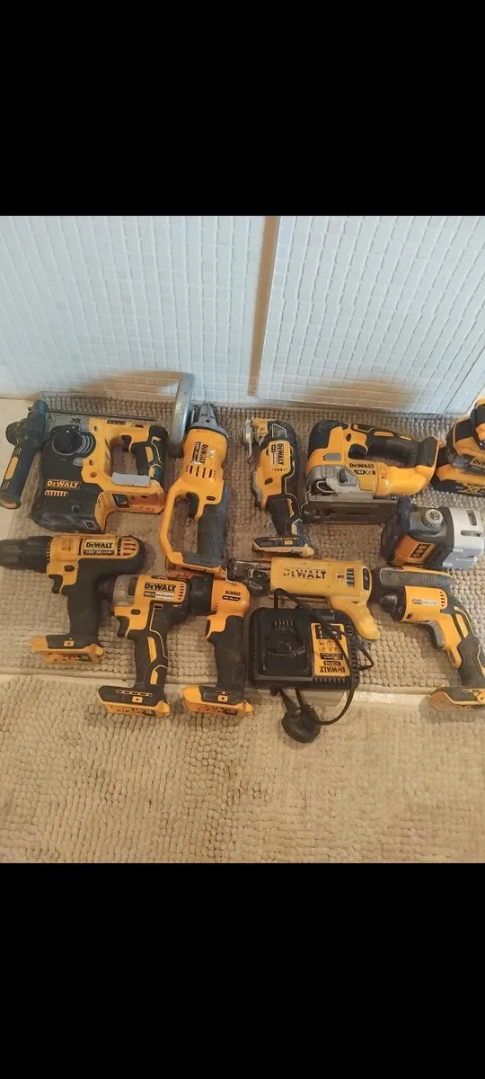 Dewalt tools - Image 1