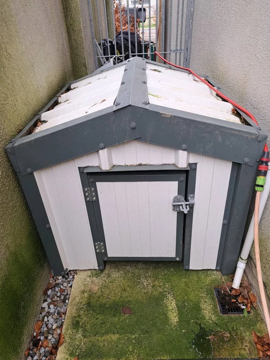 Insulated Slaney Side Kennell *REDUCED* - Image 1