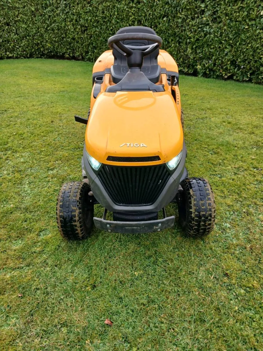 Stiga Hydrostatic Briggs engine - Image 2