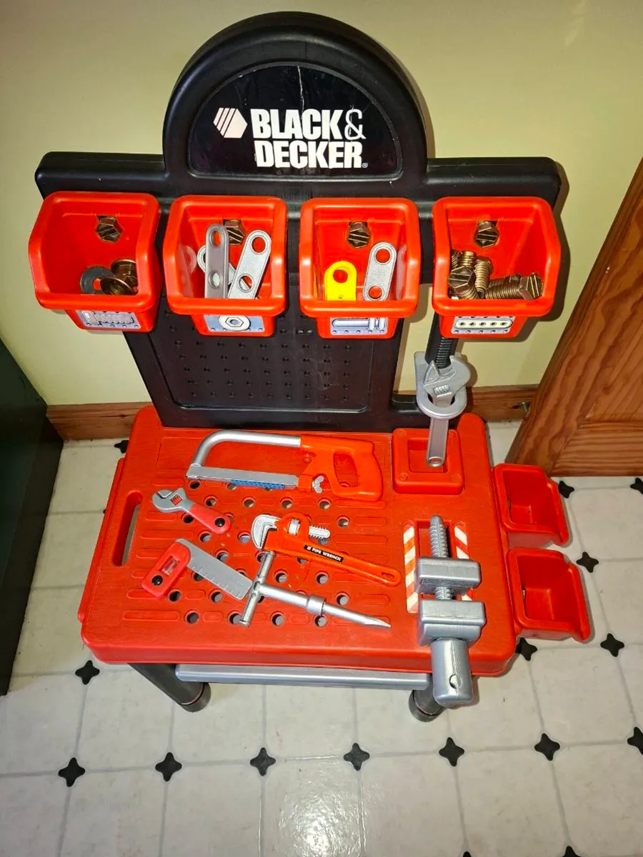 Workbench with tools - Image 1