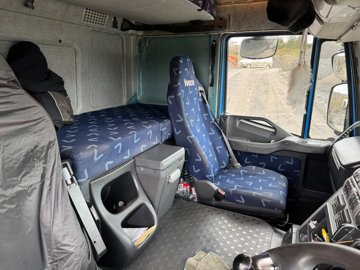 Iveco Stralis 2012 Artic/ Dennison Sliding Trailer - Image 4